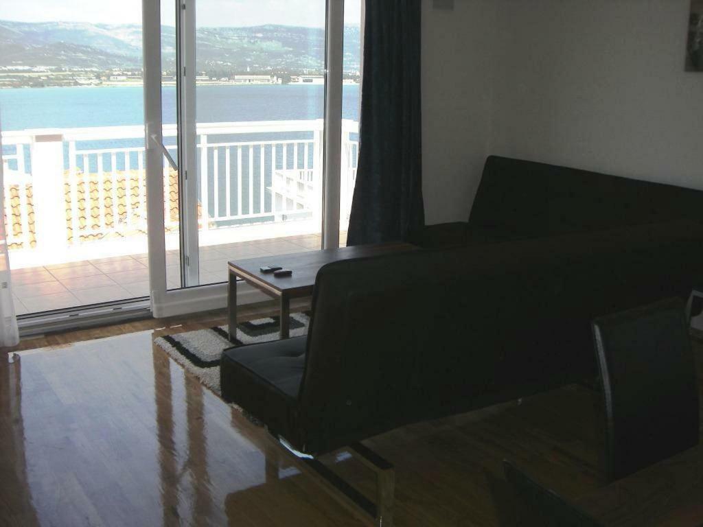 Apartments Nena - トロギール エクステリア 写真
